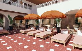 Pinero Bahia de Palma Hotel